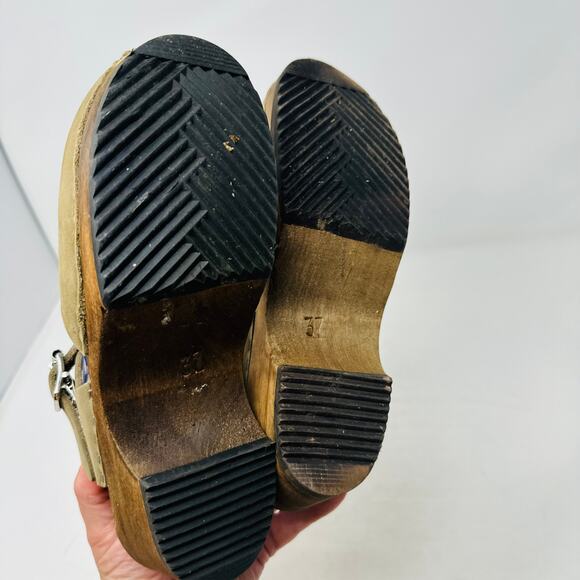 Lotta from Stockholm Green Leather Clogs Wooden Heels Adjustable Strap Size 37 - Picture 11 of 15